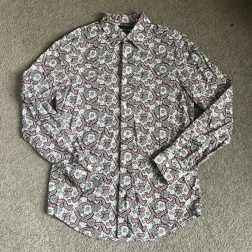 NWOT Perry Ellis Button Down